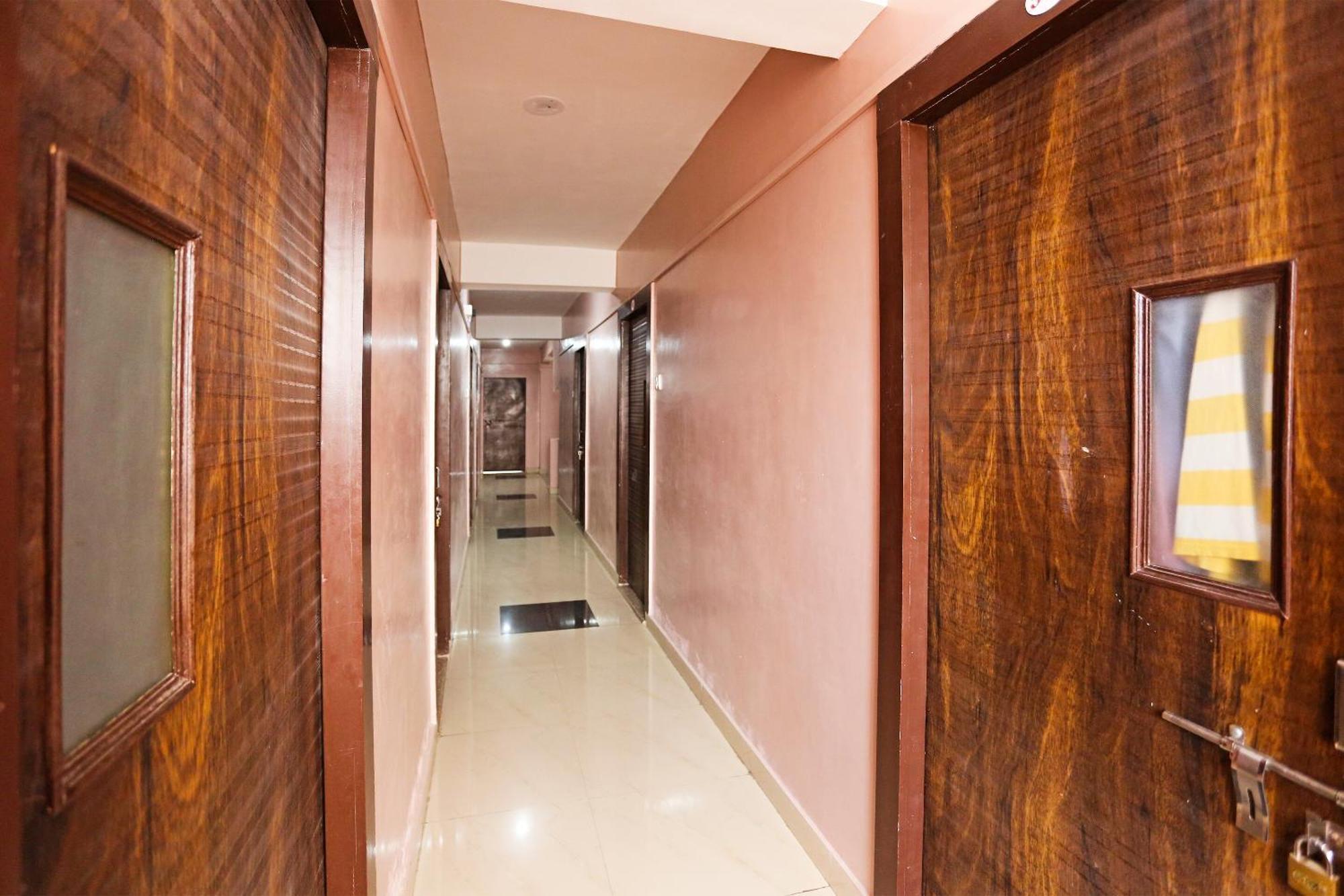 Hotel O Vaishnavi Kota Kültér fotó