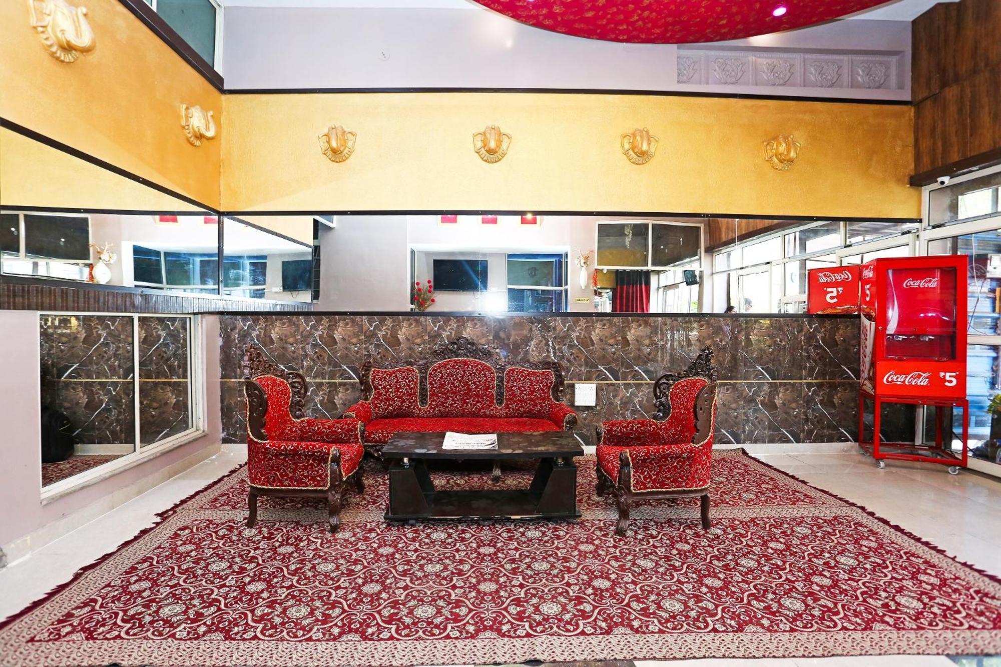 Hotel O Vaishnavi Kota Kültér fotó